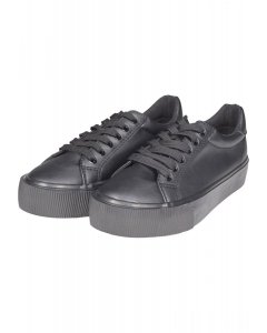 Urban Classics Shoes / Plateau Sneaker black